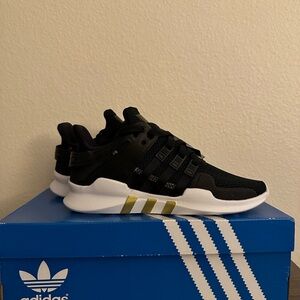ADIDAS Equipment Support ADV W